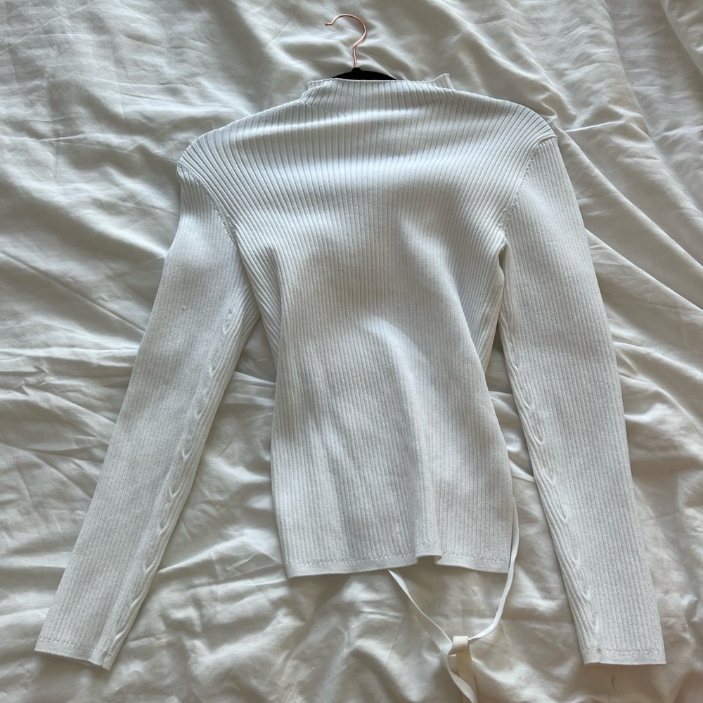 White ribbed backless turtleneck - Aritzia